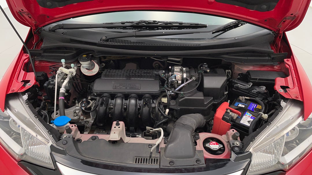 2014 Honda Jazz Vti-s, Automatic, 118220 km, Open Bonnet (Engine)