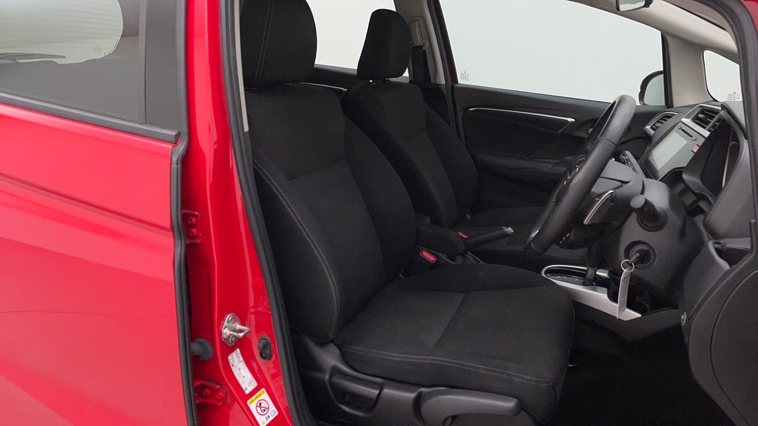 2014 Honda Jazz Vti-s, Automatic, 118220 km, Right Side Front Door Cabin View