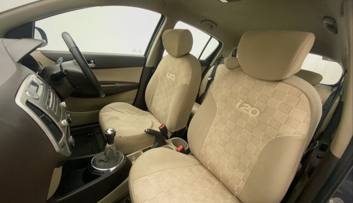 2011 Hyundai i20 ASTA 1.2, Petrol, Manual, 46,496 km, Right Side Front Door Cabin