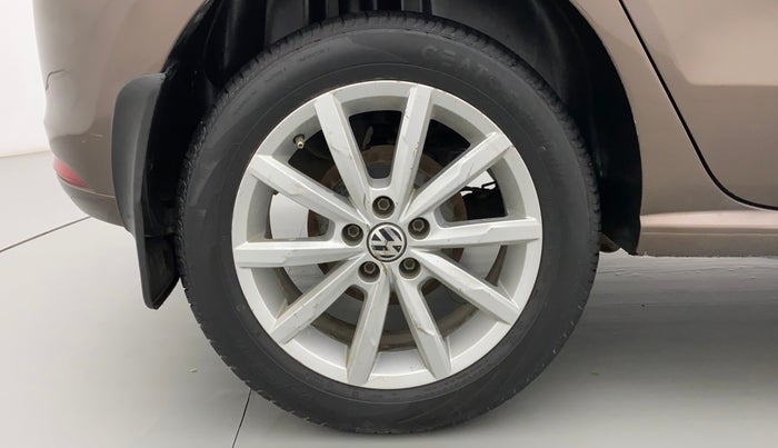 2018 Volkswagen Polo HIGHLINE PLUS 1.2(16 ALLOY, Petrol, Manual, 80,489 km, Right Rear Wheel