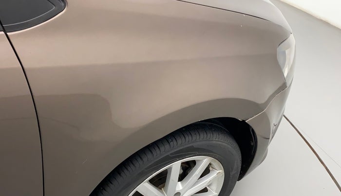 2018 Volkswagen Polo HIGHLINE PLUS 1.2(16 ALLOY, Petrol, Manual, 80,489 km, Right fender - Slightly dented
