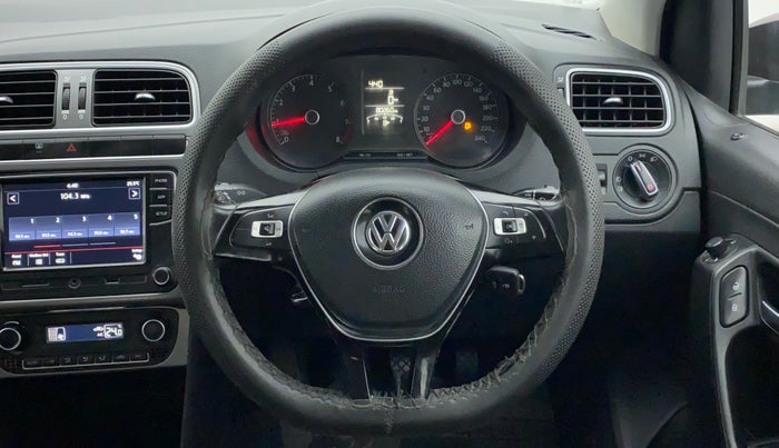 2018 Volkswagen Polo HIGHLINE PLUS 1.2(16 ALLOY, Petrol, Manual, 80,489 km, Steering Wheel Close Up