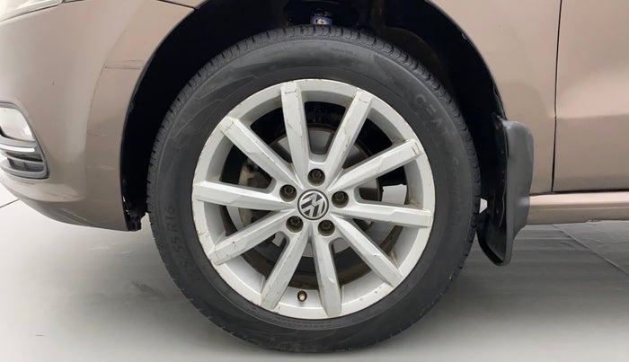 2018 Volkswagen Polo HIGHLINE PLUS 1.2(16 ALLOY, Petrol, Manual, 80,489 km, Left Front Wheel