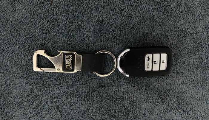 2019 Honda Amaze 1.5L I-DTEC V, Diesel, Manual, 65,185 km, Key Close Up