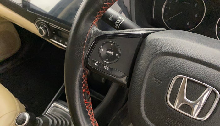 2019 Honda Amaze 1.5L I-DTEC V, Diesel, Manual, 65,185 km, Steering wheel - Phone control not functional