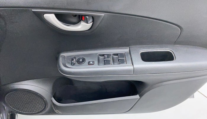2017 Honda BR-V 1.5 i- DTEC S, Diesel, Manual, 20,384 km, Driver Side Door Panels Control