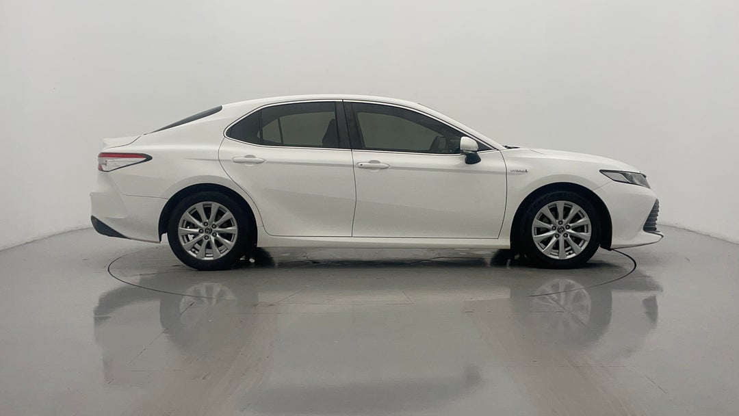 2018 Toyota Camry Ascent Hybrid, Automatic, 173422 km, Right Side View