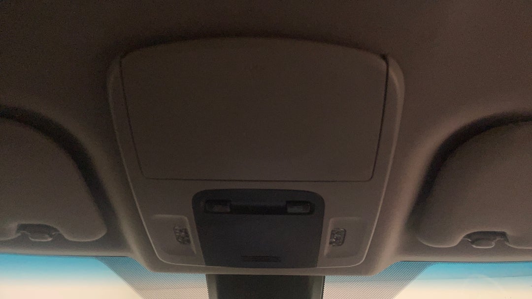 2018 Toyota Camry Ascent Hybrid, Automatic, 173422 km, On-Roof Controls/Sunglass holder