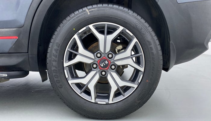 2019 KIA SELTOS GTK 1.4 GDI PETROL, Petrol, Manual, 25,489 km, Left Rear Wheel