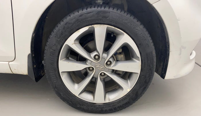 2017 Hyundai Elite i20 ASTA 1.2 DUAL TONE, Petrol, Manual, 82,163 km, Right Front Wheel