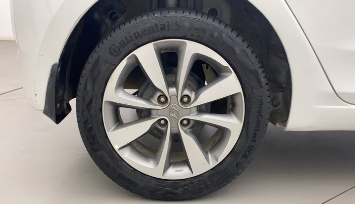 2017 Hyundai Elite i20 ASTA 1.2 DUAL TONE, Petrol, Manual, 82,163 km, Right Rear Wheel