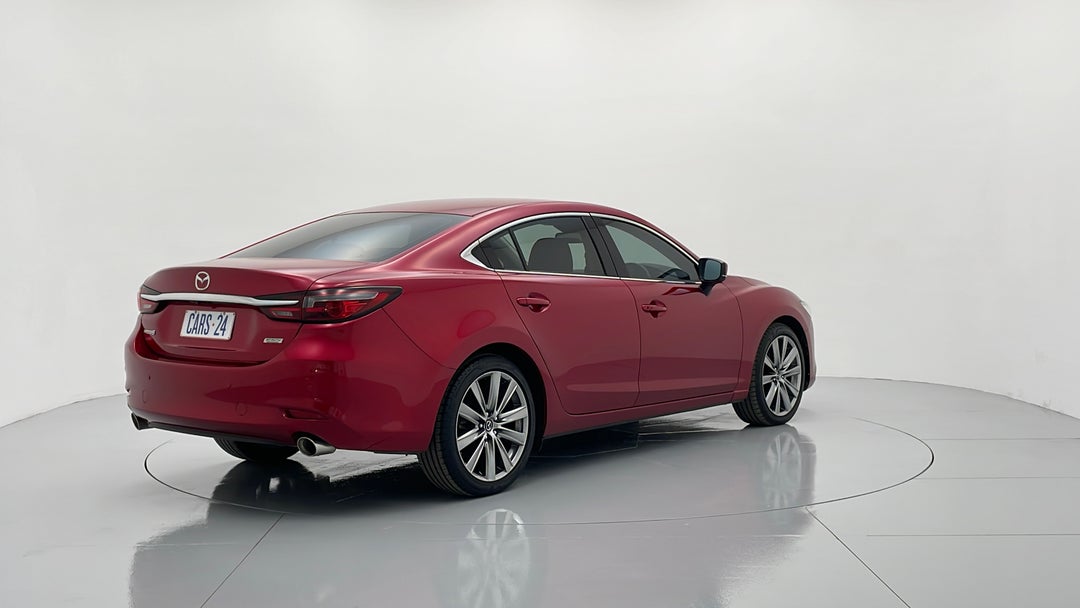 Right Back Diagonal (45- Degree) View