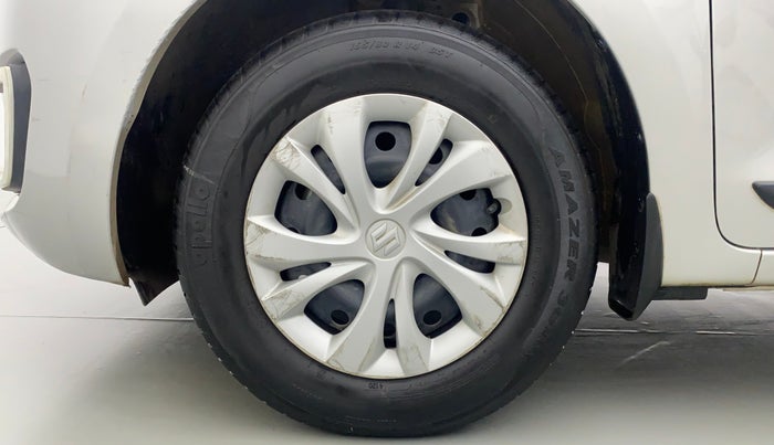 2020 Maruti Swift VXI D, Petrol, Manual, 25,373 km, Left Front Wheel