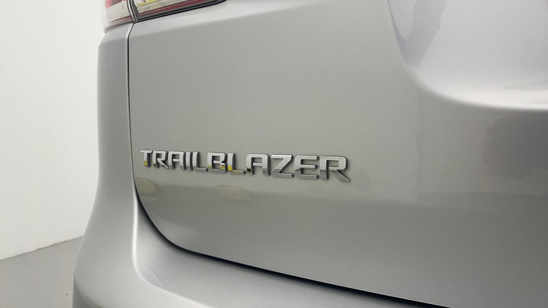 Badge (Boot Left Side)