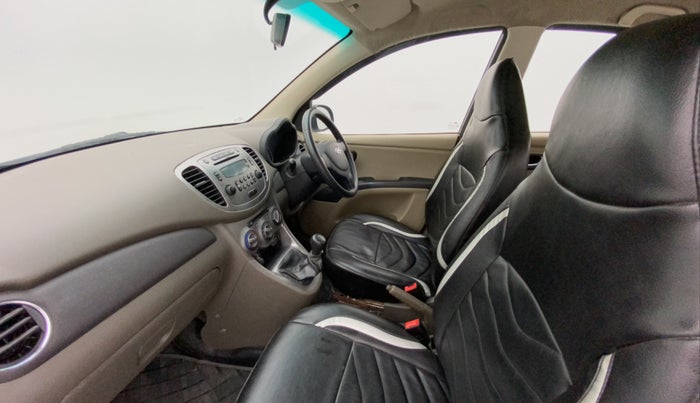 2012 Hyundai i10 SPORTZ 1.2, Petrol, Manual, 26,978 km, Right Side Front Door Cabin