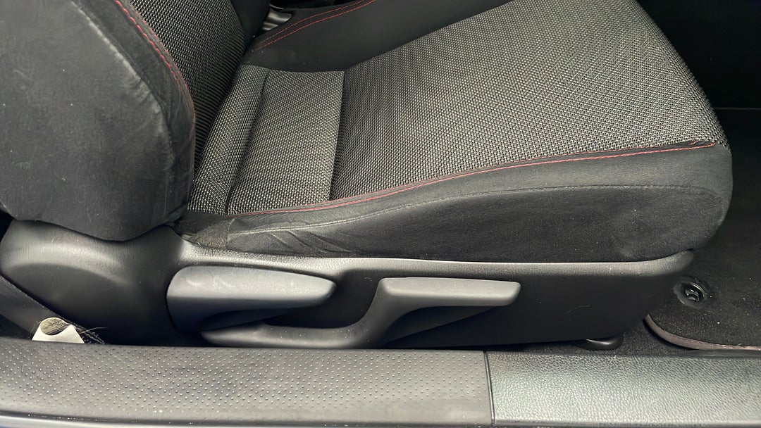 2014 Subaru Brz Brz, Manual, 64699 km, Drivers Side Adjustment Panel