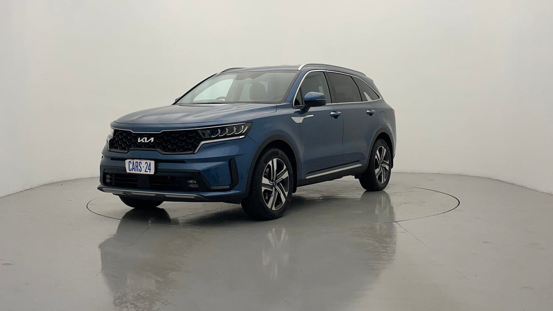 Left Front Diagonal (45- Degree) View