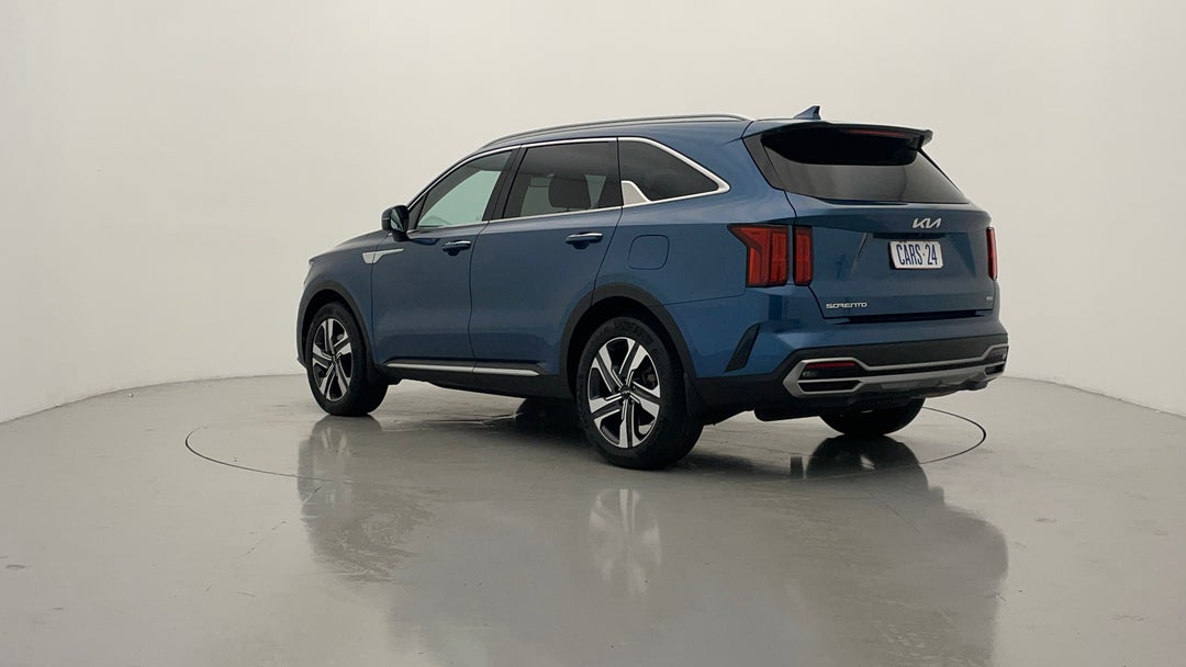 Left Back Diagonal (45- Degree) View