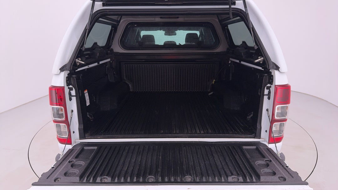 2018 Ford Ranger Xlt 2.0 (4x4), Automatic, 93141 km, Boot Inside View
