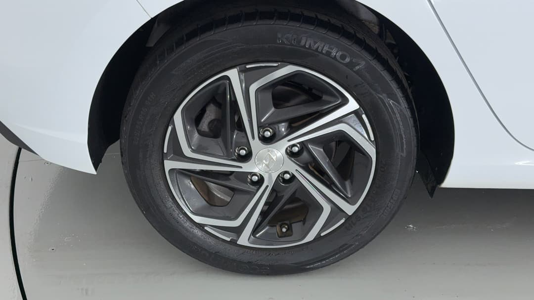 2022 Hyundai i30 i30, Automatic, 57374 km, Right Rear Wheel