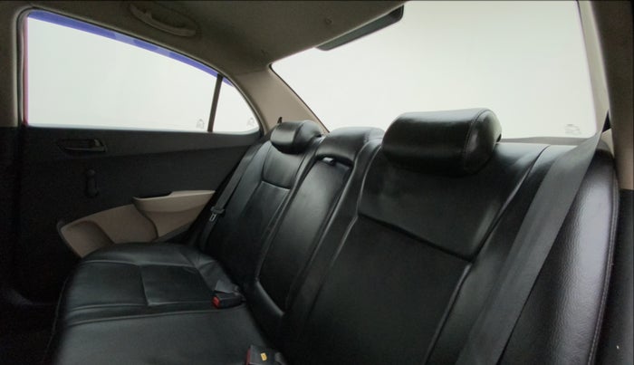 2014 Hyundai Xcent BASE 1.2, Petrol, Manual, 82,866 km, Right Side Rear Door Cabin