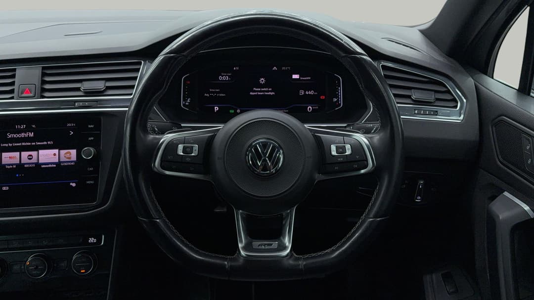 2019 Volkswagen Tiguan 132 Tsi R-line Edition, Automatic, 126463 km, Steering Wheel Close-up