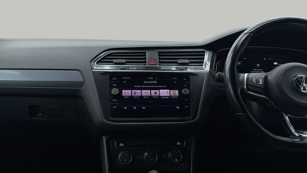 2019 Volkswagen Tiguan 132 Tsi R-line Edition, Automatic, 126463 km, Center Console