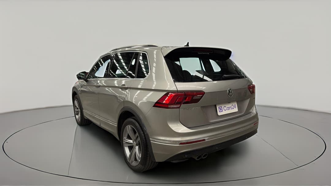 2019 Volkswagen Tiguan 132 Tsi R-line Edition, Automatic, 126463 km, Left Back Diagonal (45- Degree) View