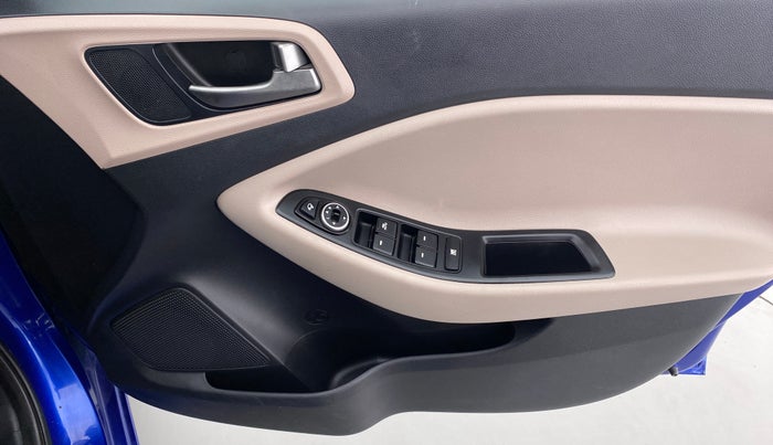 2016 Hyundai Elite i20 ASTA 1.2 (O), Petrol, Manual, 44,964 km, Driver Side Door Panels Control