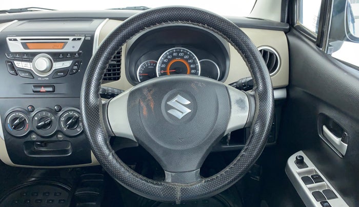 2016 Maruti Wagon R 1.0 VXI, Petrol, Manual, 58,476 km, Steering Wheel Close Up