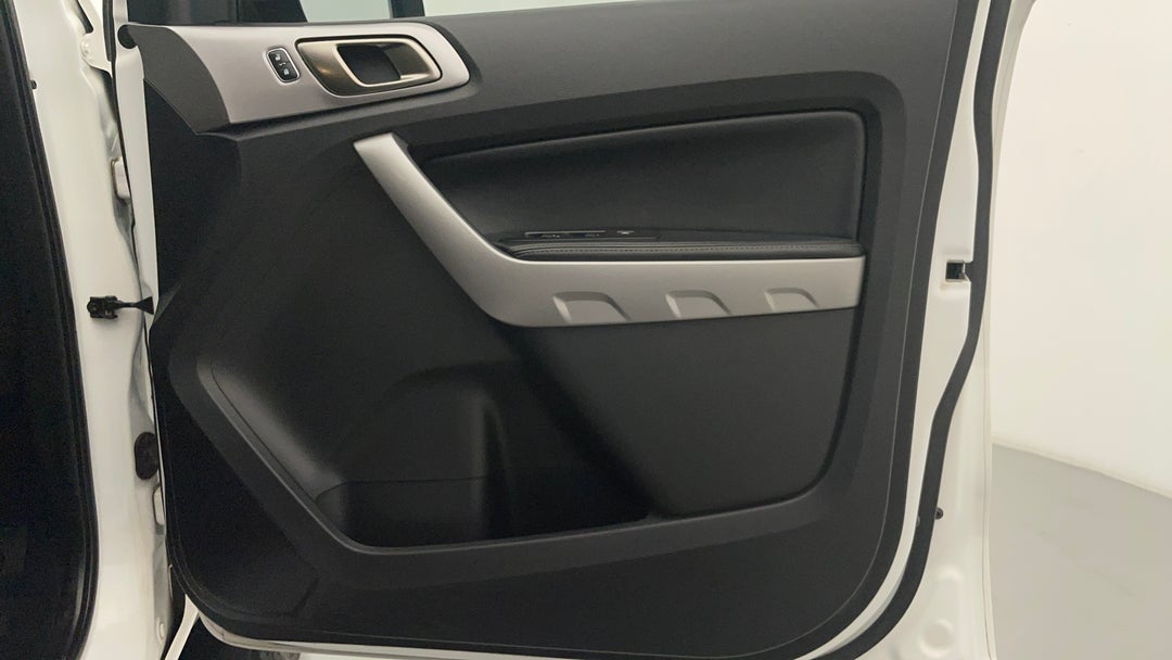 2020 Ford Ranger Xlt 2.0 (4x4), Automatic, 98848 km, Speaker View