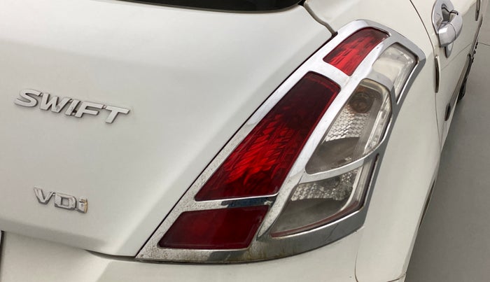2013 Maruti Swift VDI, Diesel, Manual, 73,784 km, Right tail light - Faded