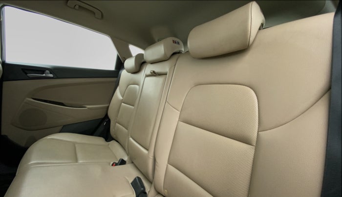 2018 Hyundai Tucson 2WD AT GL PETROL , Petrol, Automatic, 33,253 km, Right Side Rear Door Cabin