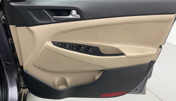 2018 Hyundai Tucson 2WD AT GL PETROL , Petrol, Automatic, 33,253 km, Driver Side Door Panels Control