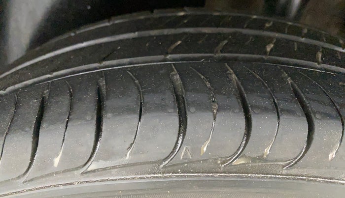 2019 KIA SELTOS HTK PLUS 1.5 PETROL, Petrol, Manual, 25,090 km, Left Rear Tyre Tread