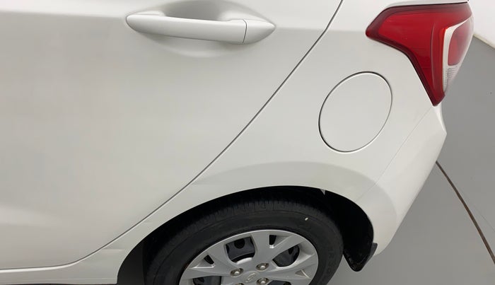 2014 Hyundai Grand i10 MAGNA 1.2 KAPPA VTVT, Petrol, Manual, 39,697 km, Left quarter panel - Slightly dented
