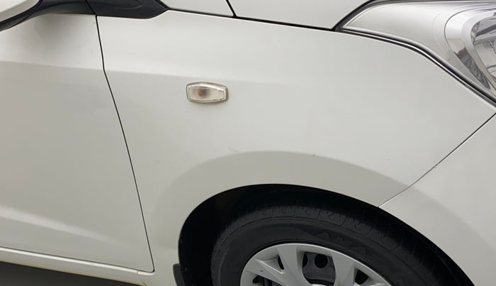 2014 Hyundai Grand i10 MAGNA 1.2 KAPPA VTVT, Petrol, Manual, 39,697 km, Right fender - Minor scratches