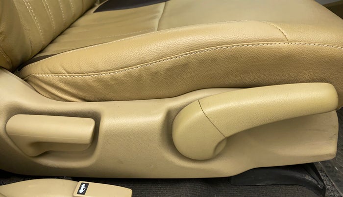 2010 Honda City S MT PETROL, Petrol, Manual, 47,507 km, Driver Side Adjustment Panel