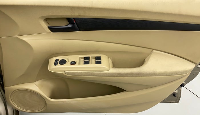 2010 Honda City S MT PETROL, Petrol, Manual, 47,507 km, Driver Side Door Panels Control