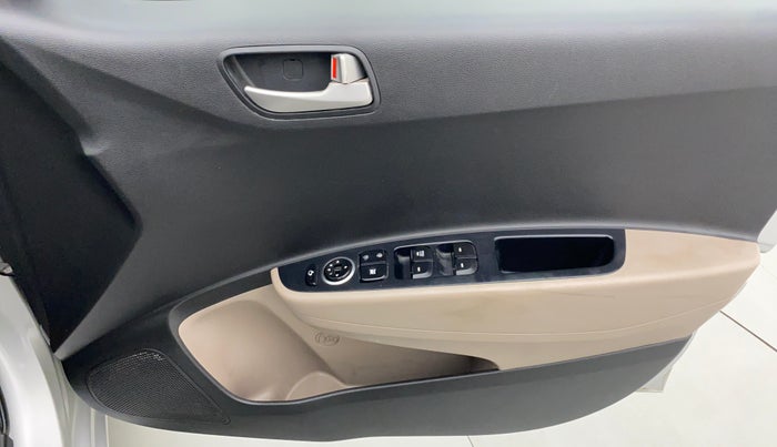 2015 Hyundai Xcent S 1.2, Petrol, Manual, 36,438 km, Driver Side Door Panels Control