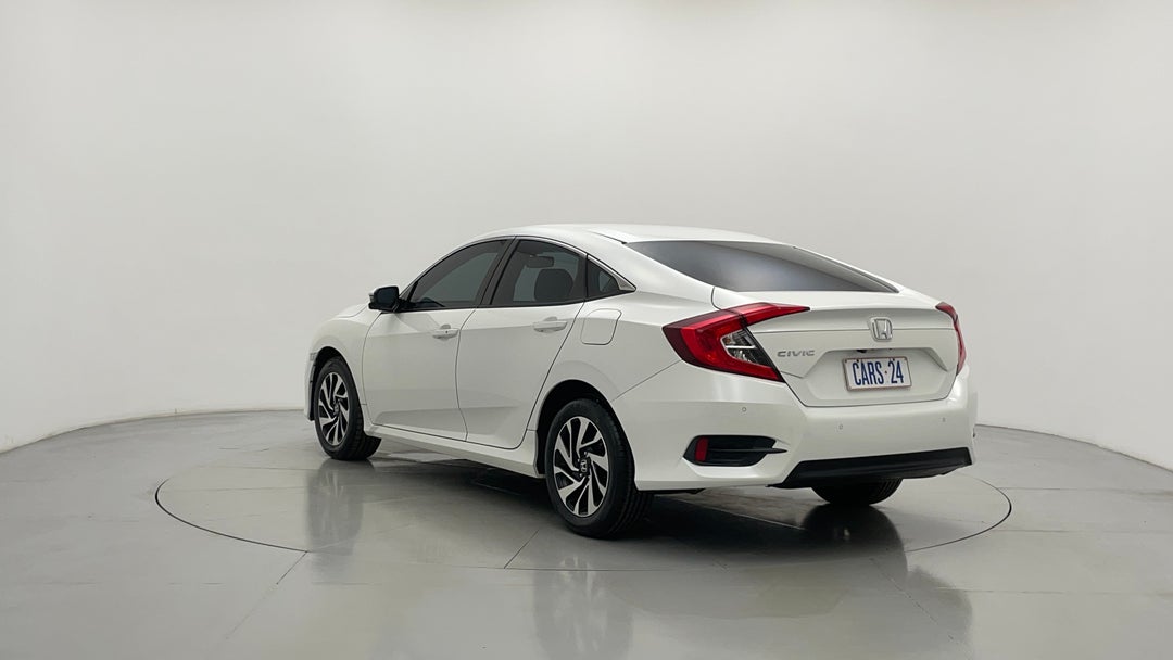 Left Back Diagonal (45- Degree) View