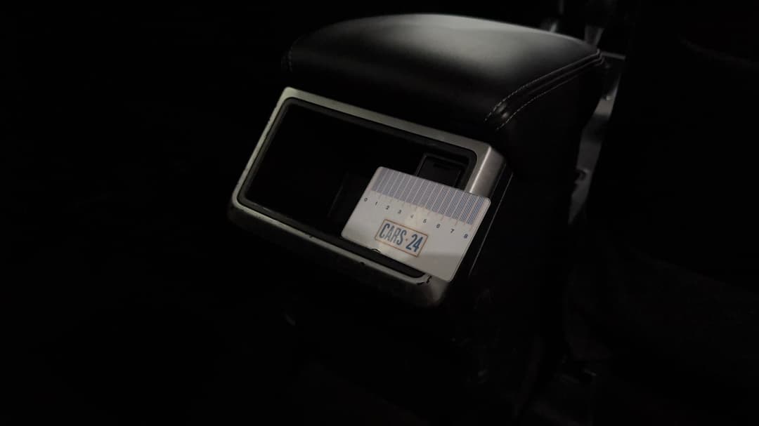 2021 Mitsubishi Triton Gls (4x4), Automatic, 64547 km, Miscellaneous Interior Wear