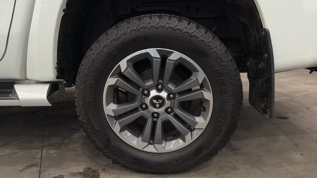 2021 Mitsubishi Triton Gls (4x4), Automatic, 64547 km, Left Rear Wheel