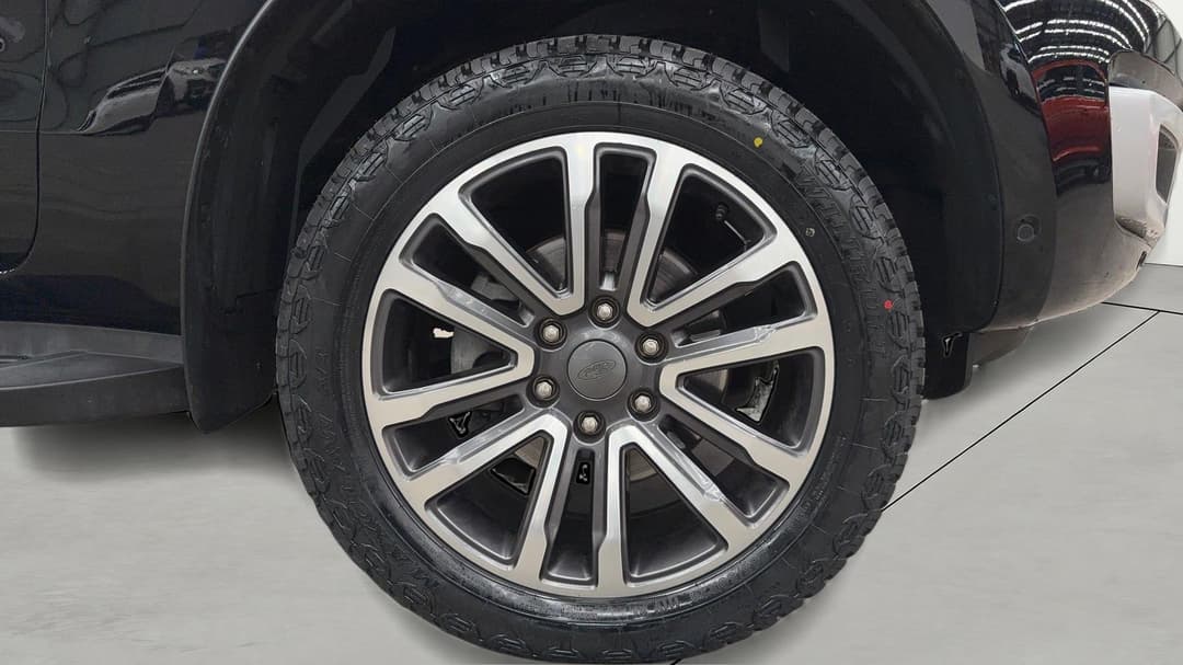 2020 Ford Everest Titanium (4WD 7 Seat), Automatic, 116260 km, Right Front Wheel