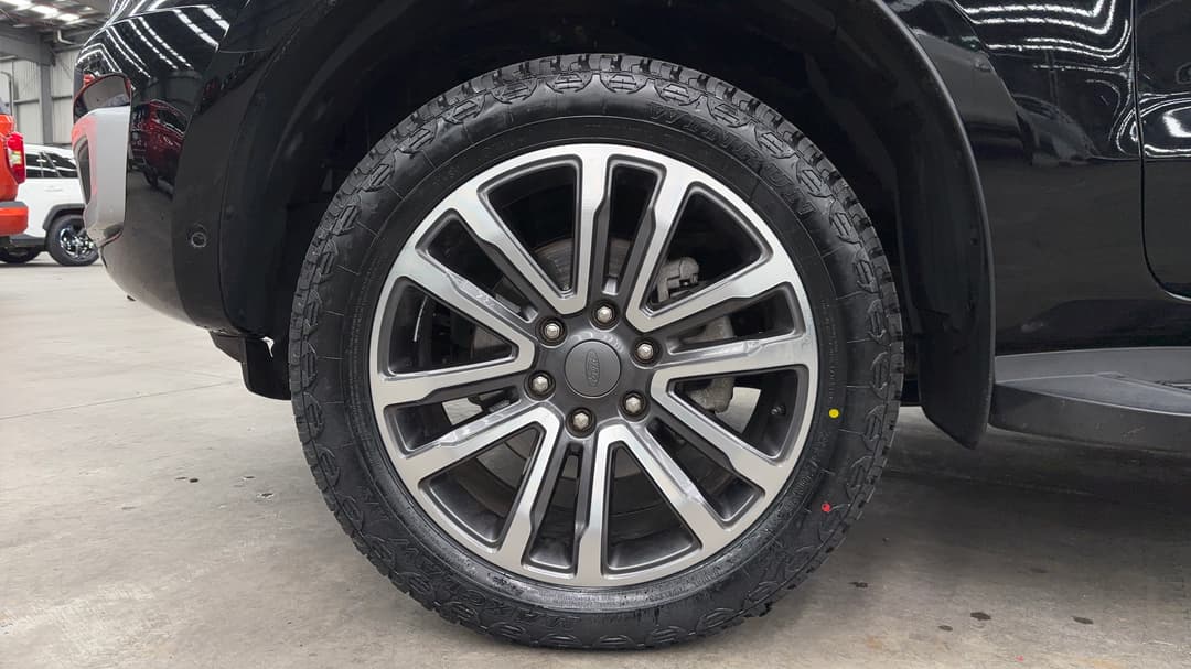 2020 Ford Everest Titanium (4WD 7 Seat), Automatic, 116260 km, Left Front Wheel