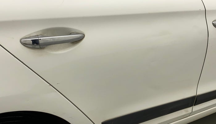2015 Hyundai Elite i20 ASTA 1.2, Petrol, Manual, 80,069 km, Right rear door - Minor scratches