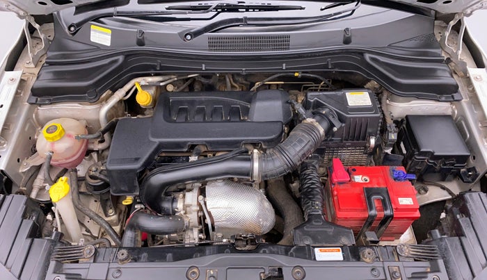 2019 Mahindra XUV300 W8(O), Diesel, Manual, 45,359 km, Open Bonet