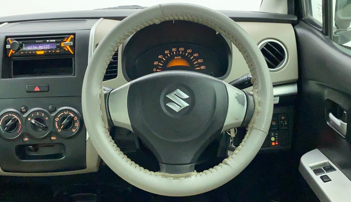 2015 Maruti Wagon R 1.0 LXI CNG, CNG, Manual, 56,564 km, Steering Wheel Close Up
