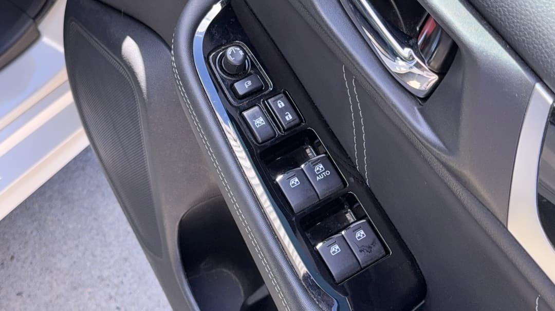 2016 Subaru Liberty 2.5i Premium, Automatic, 109138 km, Drivers Side Door Panel Controls