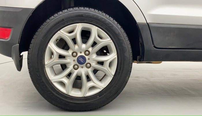 2017 Ford Ecosport 1.0 ECOBOOST TITANIUM OPT, Petrol, Manual, 26,880 km, Right Rear Wheel